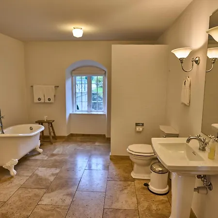 Holckenhavn Slot Hotel Nyborg