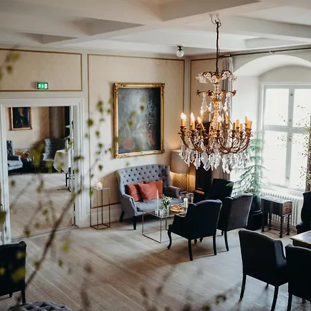 Hotel Holckenhavn Slot 4*