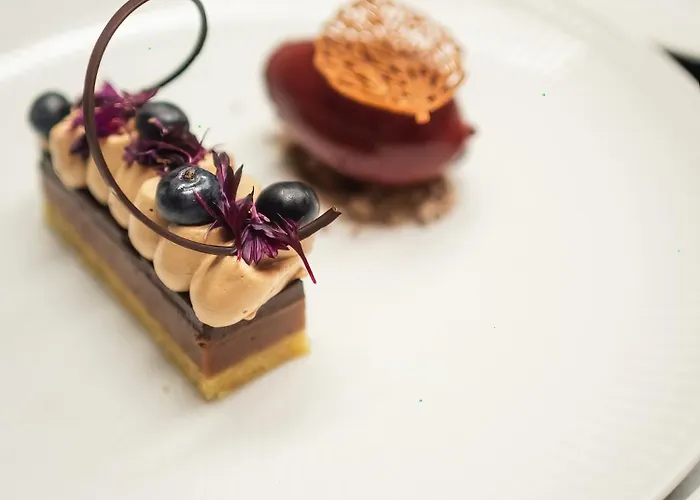 Holckenhavn Slot Отель